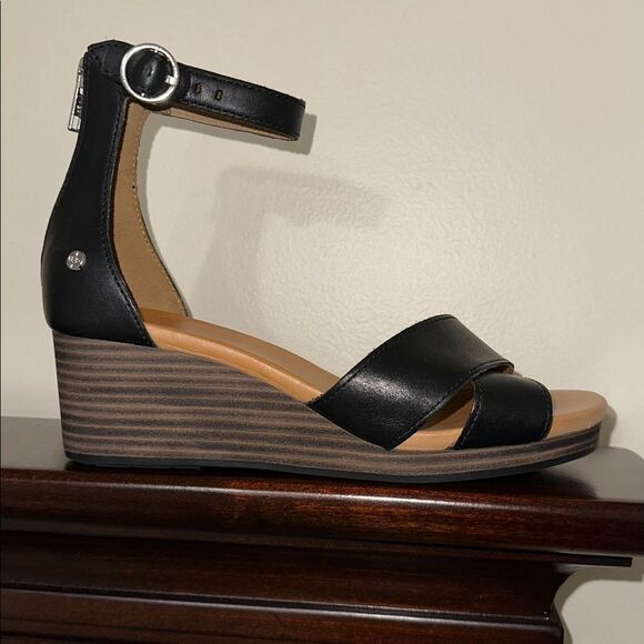 UGG 7.5 Black Tan Interior Cross Cross Ankle Strap Back Zip Wedge Sandals - Picture 3 of 11